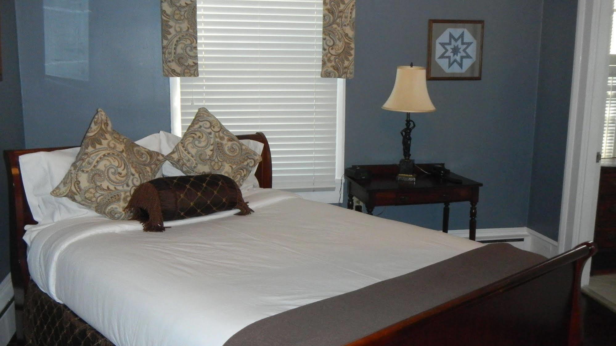 The Ashford Inn Clinton Bagian luar foto