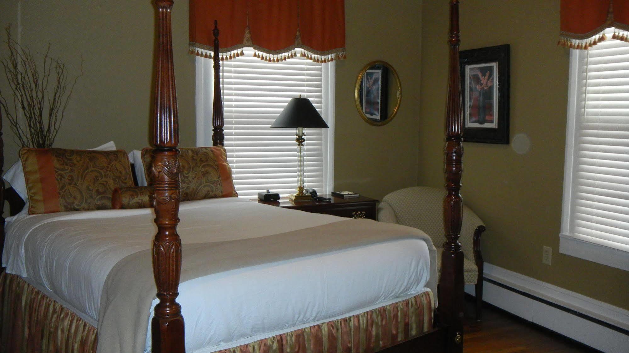 The Ashford Inn Clinton Bagian luar foto